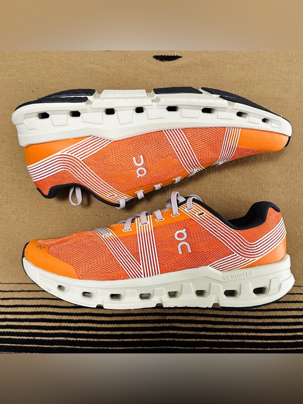 On running Cloudgo ‘Tumeric Aloe’- Men’s Size 8.5